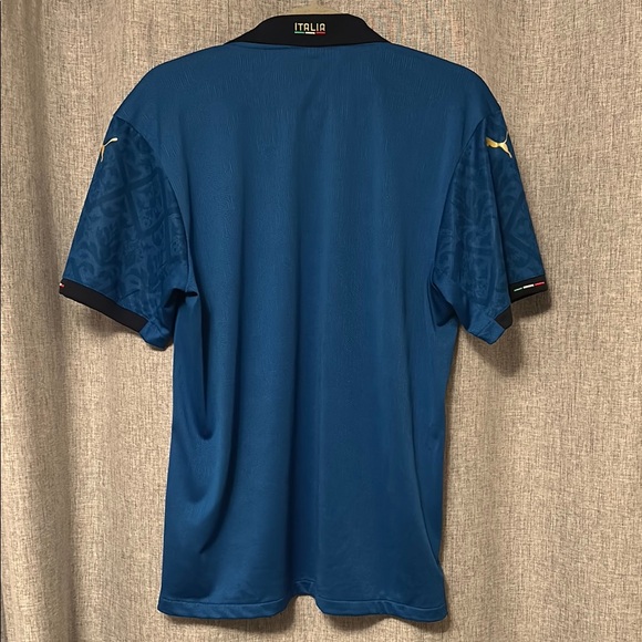 Puma Men's Blue Italy Soccer Jersey - Picture 2 of 5